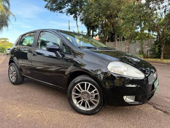 FIAT PUNTO 1.4 8V FLEX 4P MANUAL